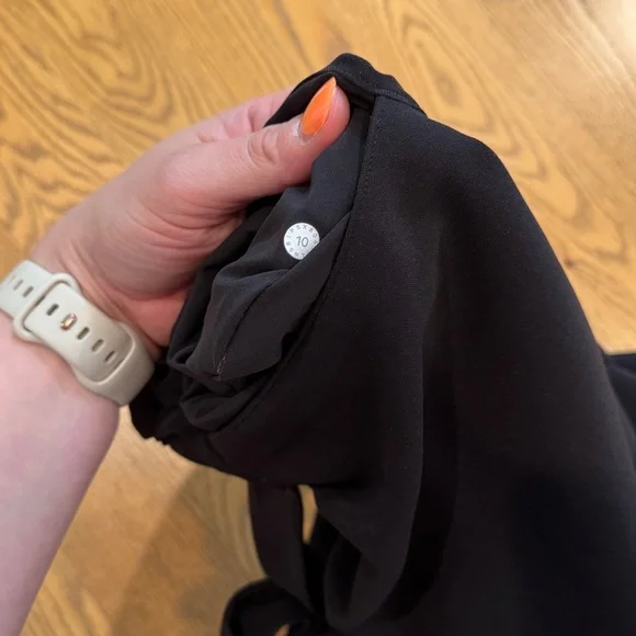 Lululemon noir wide-leg tie waist pants - size 10 - Picture 3 of 5